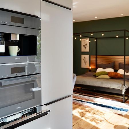 Edler Wohnraum Luxurioeses Studio Im Zentrum Mit Balkon, Kaffeevollautomat, Klima & Parkplatz Zwickau Zewnętrze zdjęcie