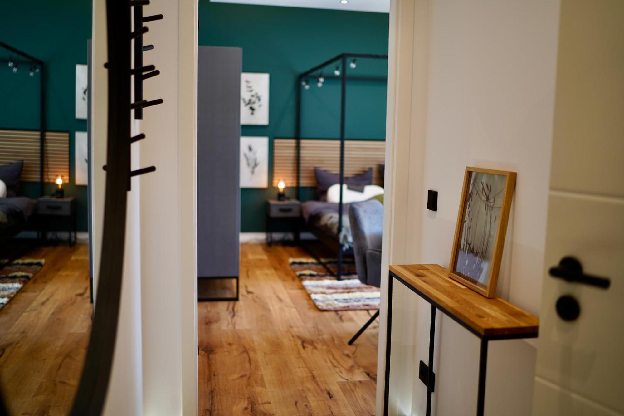 Edler Wohnraum Luxurioeses Studio Im Zentrum Mit Balkon, Kaffeevollautomat, Klima & Parkplatz Zwickau Zewnętrze zdjęcie